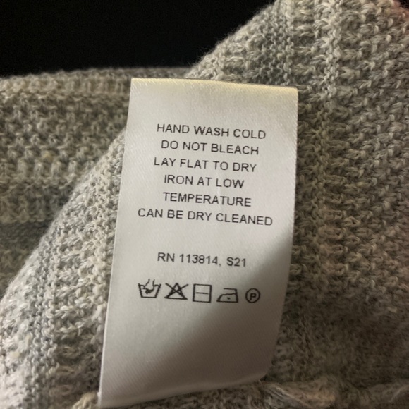 Italian made knitted sweater - Picture 8 of 8